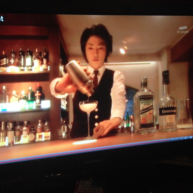 Ask a Bartender from Japan: The Art of Cleaning the Bar – Umami Mart